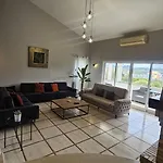 Ventura Marina 빌라 알부페이라