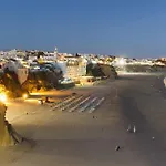 Ventura Marina 빌라 알부페이라