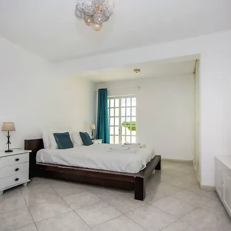 Ventura Marina Албуфейра