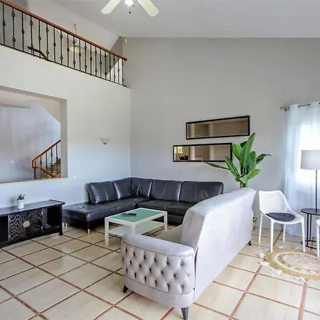 Ventura Marina Villa *